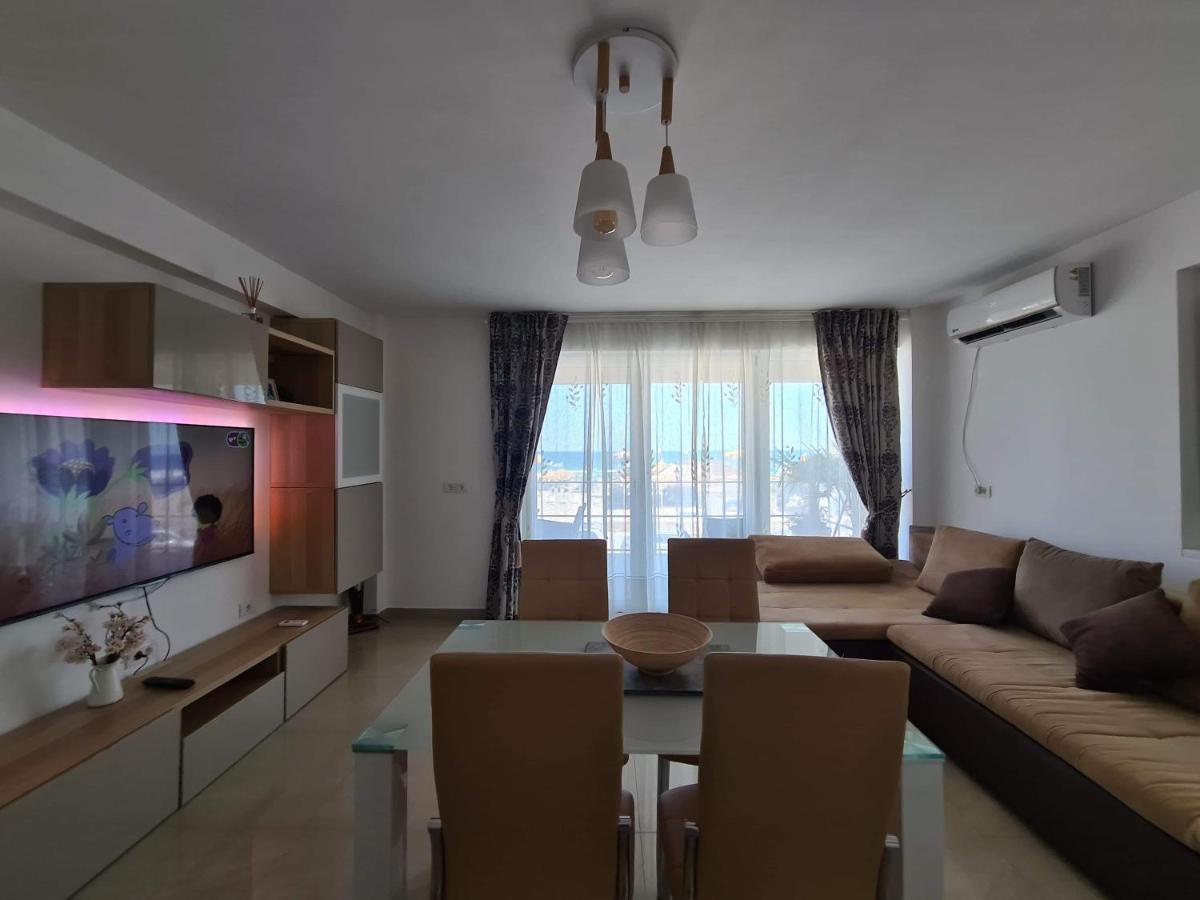 Briza Pe Promenada Apartman Năvodari Kültér fotó
